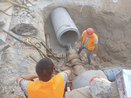 选专业拉管顶管，为工程质量筑牢根基